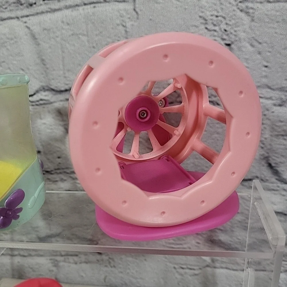 LPS Littlest Pet Shop Accessories Replacement‎ Pieces Cage Wheel Cheese Lot of 5